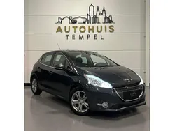 Grijs Gebruikt 2013 Peugeot 208 Allure Hatchback | € 4.290 (Eerlijke prijs)
