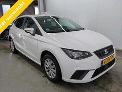 Wit Gebruikt 2023 Seat Ibiza Business Hatchback | € 16.499 (Goede deal)