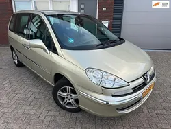 Grijs Gebruikt 2009 Peugeot 807 MPV | € 1.999