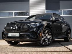 Zwart Gebruikt 2023 Mercedes GLC300 AMG line Coupé | € 74.950 (Duur)