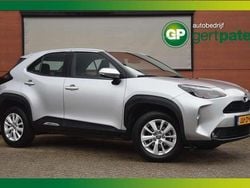 Grijs Gebruikt 2022 Toyota Yaris Cross Business Edition SUV | € 23.500 (Goede deal)
