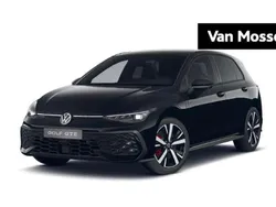 Zwart Nieuw 2025 VW Golf VIII Style Hatchback | € 52.500 (Iets duurder)