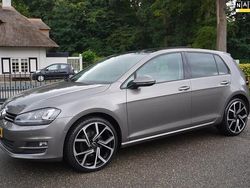 Grijs Gebruikt 2014 VW Golf VII Highline Hatchback | € 13.400 (Iets duurder)
