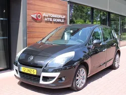 Zwart, metallic lak Gebruikt 2009 Renault Scénic III Dynamique MPV | € 3.450 (Eerlijke prijs)