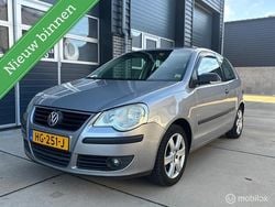 Grijs Gebruikt 2006 VW Polo Goal Hatchback | € 1.999