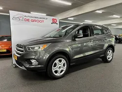 Grijs Gebruikt 2017 Ford Kuga Titanium SUV | € 15.750 (Eerlijke prijs)