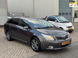 Grijs Gebruikt 2011 Toyota Avensis Business Edition Stationwagen | € 7.490 (Eerlijke prijs)