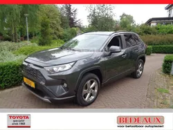 Grijs Gebruikt 2020 Toyota RAV4 SUV | € 31.950 (Goede deal)