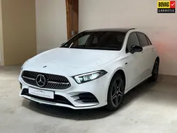 Wit Gebruikt 2020 Mercedes A250 AMG line Hatchback | € 30.995 (Eerlijke prijs)