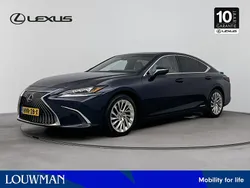Blauw Gebruikt 2020 Lexus ES300H President Line Sedan | € 44.950 (Eerlijke prijs)