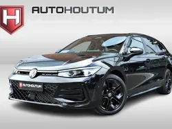 Zwart Gebruikt 2024 VW Passat R-line Edition Stationwagen | € 46.995
