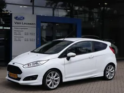 Wit Gebruikt 2015 Ford Fiesta Sport Hatchback | € 10.400 (Duur)