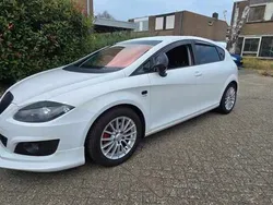 Wit Gebruikt 2009 Seat Leon Style MPV | € 3.000 (Eerlijke prijs)