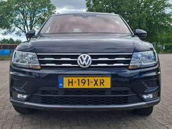 Zwart Gebruikt 2020 VW Tiguan Allspace Business SUV | € 32.900 (Eerlijke prijs)