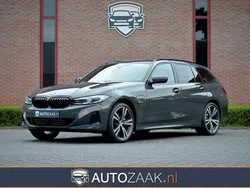 Grijs Gebruikt 2022 BMW 330e Comfort Edition Stationwagen | € 44.900 (Duur)