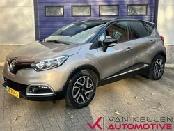 Grijs Gebruikt 2015 Renault Captur Dynamique SUV | € 9.944 (Eerlijke prijs)