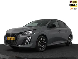 Grijs Gebruikt 2024 Peugeot 208 Allure Hatchback | € 19.299 (Eerlijke prijs)
