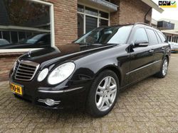 Zwart, metallic lak Gebruikt 2008 Mercedes E280 Classic Stationwagen | € 6.900 (Iets duurder)