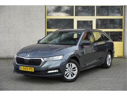 Grijs Gebruikt 2021 Skoda Octavia Business Line Stationwagen | € 16.950 (Eerlijke prijs)