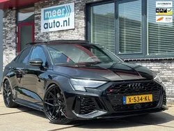 Zwart, metallic lak Gebruikt 2022 Audi RS3 S-Line Hatchback | € 64.945 (Eerlijke prijs)