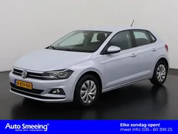 White silver metallic Gebruikt 2020 VW Polo Comfortline Hatchback | € 19.895 (Eerlijke prijs)