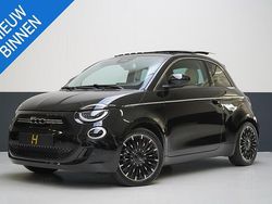 Zwart Gebruikt 2023 Fiat 500e La Prima Hatchback | € 22.895 (Eerlijke prijs)