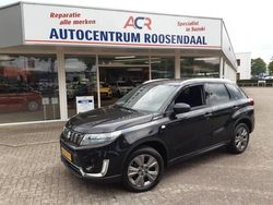 Zwart Gebruikt 2022 Suzuki Vitara SUV | € 22.949 (Eerlijke prijs)