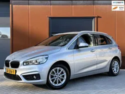 Grijs, metallic lak Gebruikt 2018 BMW 218 Active Tourer Executive MPV | € 18.950 (Goede deal)
