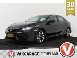 Zwart Gebruikt 2019 Honda Civic Comfort Hatchback | € 16.950 (Eerlijke prijs)