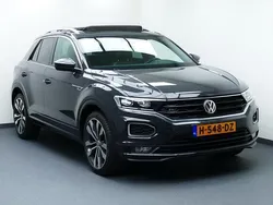 Grijs, metallic lak Gebruikt 2020 VW T-Roc Business SUV | € 24.444 (Iets duurder)