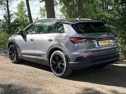 Grijs Gebruikt 2022 Audi Q4 e-tron SUV | € 29.500 (Iets duurder)