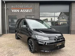 Zwart Nieuw 2024 VW Caddy MPV | € 35.700 (Duur)