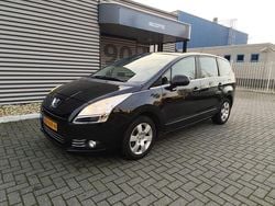 Zwart Gebruikt 2011 Peugeot 5008 MPV | € 3.500 (Goede deal)