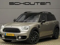 Grijs, metallic lak Gebruikt 2017 Mini Cooper Countryman Chili SUV | € 21.900 (Iets duurder)