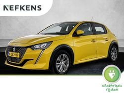 Geel Gebruikt 2021 Peugeot e-208 Allure Hatchback | € 15.925 (Goede deal)