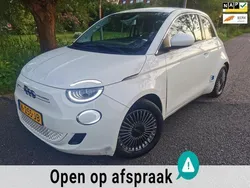 Wit Gebruikt 2020 Fiat 500e Icon Hatchback | € 12.750 (Eerlijke prijs)