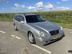 Grijs Gebruikt 2001 Mercedes E430 Sedan | € 9.950