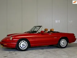 Rood Gebruikt 1991 Alfa Romeo Spider Cabriolet | € 17.999