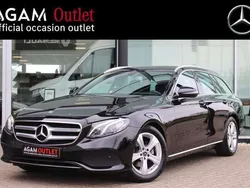 Zwart, metallic lak Gebruikt 2018 Mercedes E200 Premium Stationwagen | € 25.895 (Eerlijke prijs)