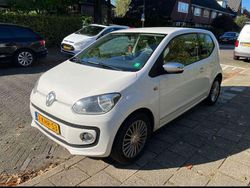 Wit Gebruikt 2012 VW up! Hatchback | € 5.250 (Eerlijke prijs)