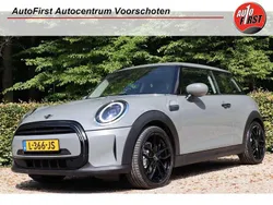 Grijs Gebruikt 2021 Mini ONE Essential Hatchback | € 17.900 (Iets duurder)