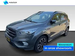 Grijs Gebruikt 2018 Ford Kuga ST-Line SUV | € 15.945 (Goede deal)