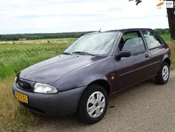 Paars Gebruikt 1996 Ford Fiesta Hatchback | € 2.850 (Duur)