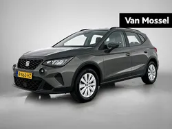 Groen Gebruikt 2022 Seat Arona Style SUV | € 18.400 (Eerlijke prijs)