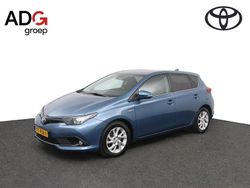 Blauw Gebruikt 2018 Toyota Auris Hybrid Hatchback | € 14.450 (Eerlijke prijs)