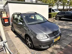 Gebruikt 2004 VW Touran Highline MPV | € 1.500 (Goede deal)