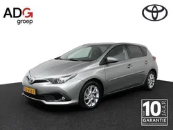 Grijs Gebruikt 2015 Toyota Auris Hatchback | € 15.450 (Eerlijke prijs)