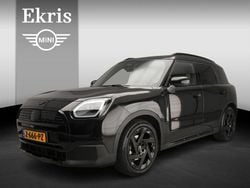 Zwart Gebruikt 2024 Mini Countryman Favoured SUV | € 38.900 (Eerlijke prijs)