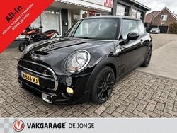 Zwart Gebruikt 2016 Mini Cooper S Business Hatchback | € 14.750 (Goede deal)