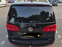 Zwart Gebruikt 2012 VW Touran Comfortline MPV | € 6.000 (Duur)